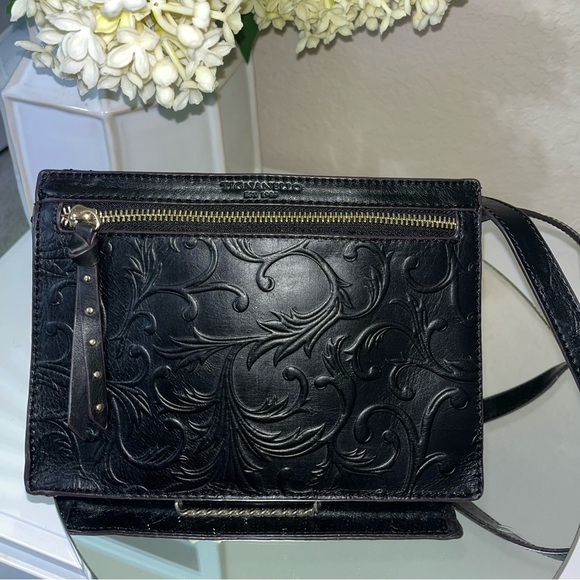 Tignanello Mojave Belt Bag, Black *** RFID-Protected ***, NWOT - Picture 13 of 14